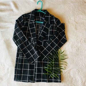 Geometric black and white blazer